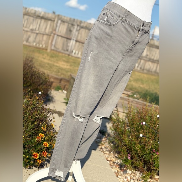 Torrid Bombshell Skinny Super Soft High-Rise Jeans 20R - Picture 2 of 8